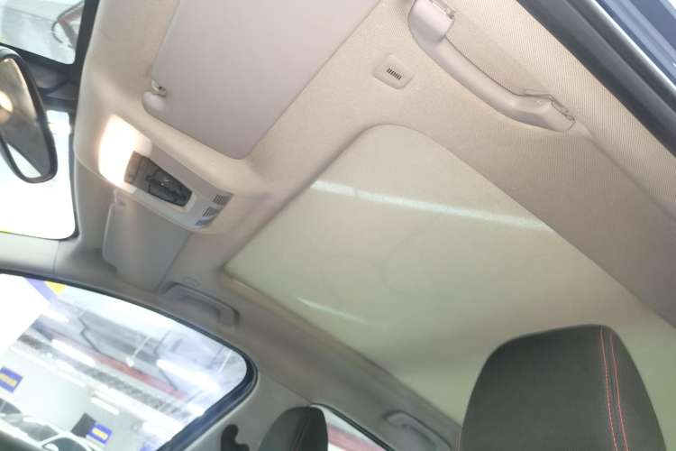Used BMW 2 Series Active Tourer 2015 218i Sports Design Package Headliner