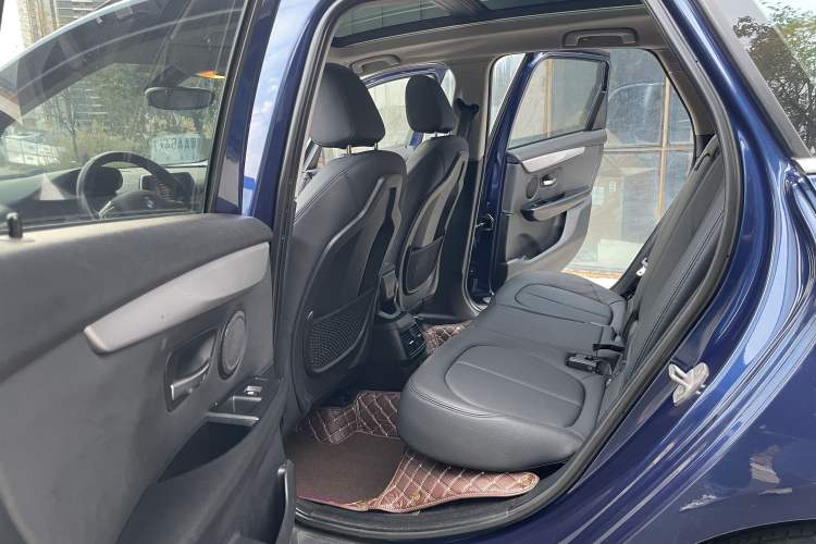 Used BMW 2 Series Active Tourer 2015 218i Leading Model Interior 2