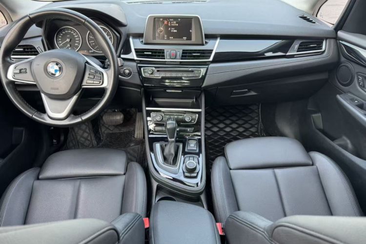 Used BMW 2 Series Active Tourer 2015 218i Sports Design Package Interior 3