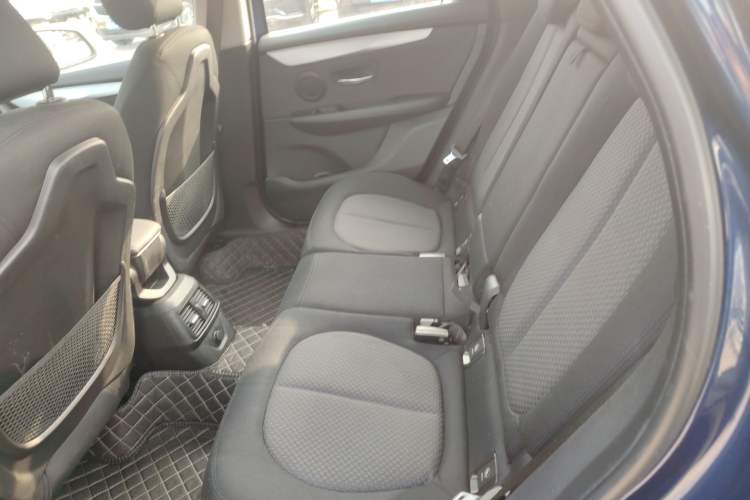 Used BMW 2 Series Active Tourer 2015 218i Leading Model Interior 4