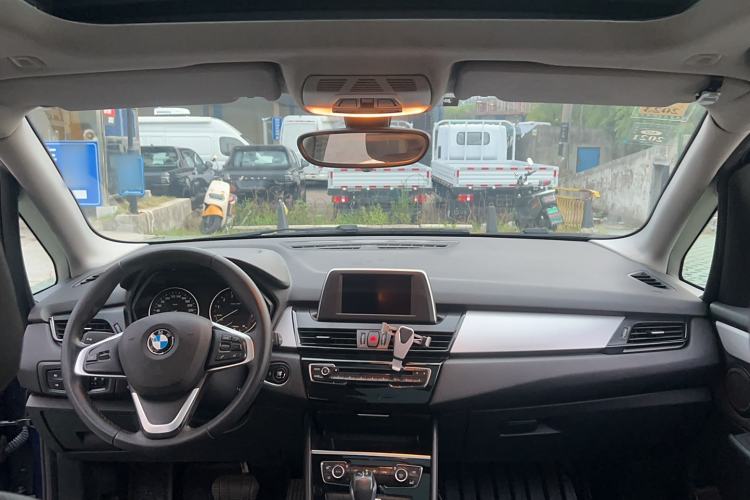 Used BMW 2 Series Active Tourer 2015 218i Leading Model Interior 8