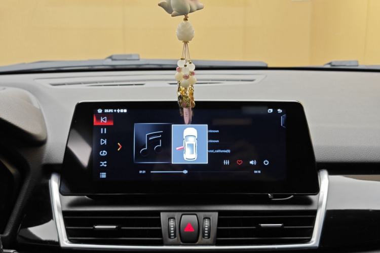 Used BMW 2 Series Active Tourer 2015 218i Sports Design Package Interior 8