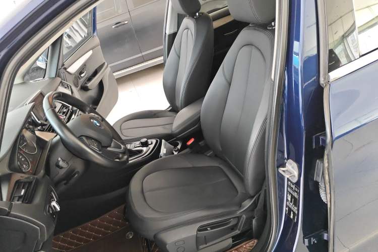 Used BMW 2 Series Active Tourer 2015 218i Leading Model Left Front Seat