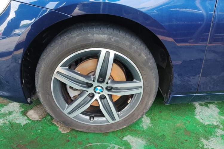 Used BMW 2 Series Active Tourer 2015 218i Sports Design Package Left Front Wheel Hub