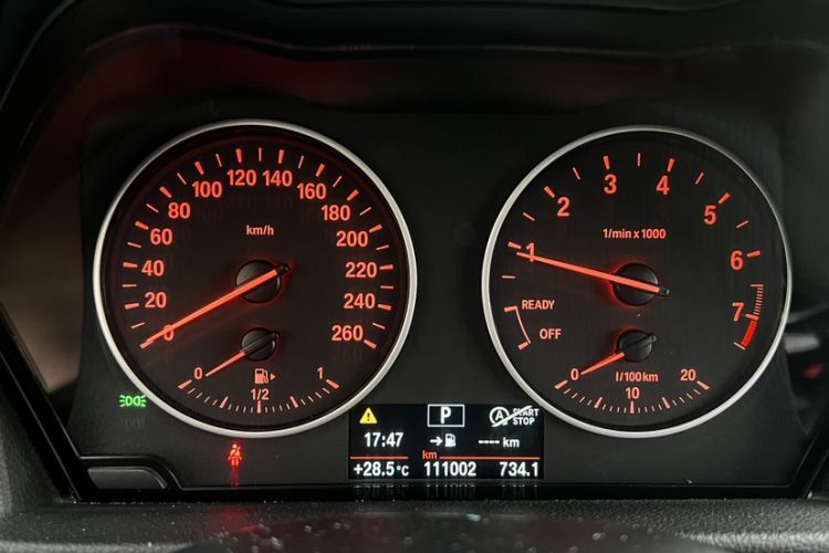 Used BMW 2 Series Active Tourer 2015 218i Leading Model Odometer Close Up