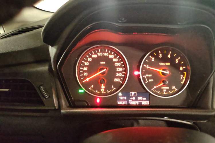 Used BMW 2 Series Active Tourer 2015 218i Leading Model Odometer Close Up