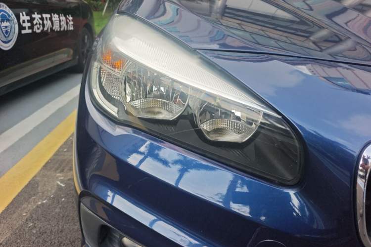Used BMW 2 Series Active Tourer 2015 218i Sports Design Package Right Front Headlight