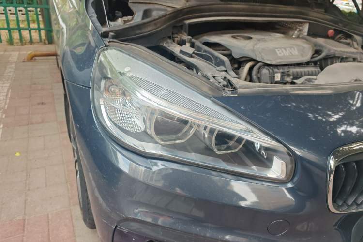 Used BMW 2 Series Active Tourer 2015 218i Sports Design Package Right Front Headlight