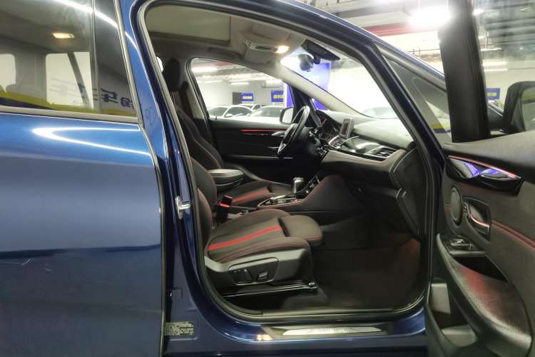 Used BMW 2 Series Active Tourer 2015 218i Sports Design Package Right Front Seat
