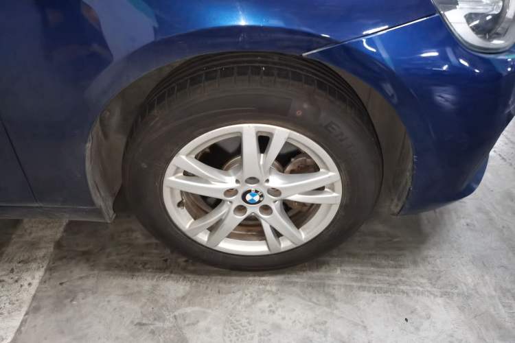 Used BMW 2 Series Active Tourer 2015 218i Leading Model Right Front Wheel Hub