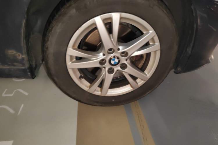 Used BMW 2 Series Active Tourer 2015 218i Leading Model Right Front Wheel Hub