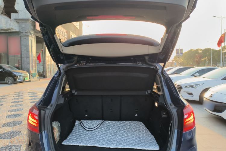 Used BMW 2 Series Active Tourer 2015 218i Sports Design Package Trunk