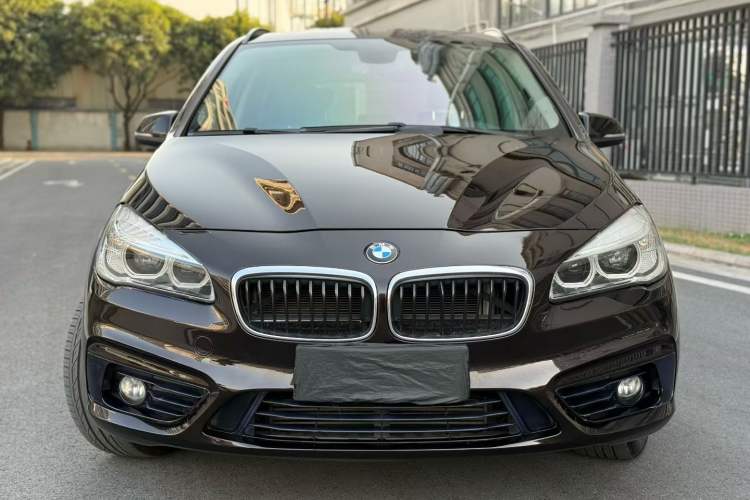 Used BMW 2 Series Active Tourer 2015 218i Sports Design Package Exterior 9