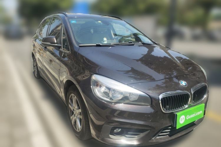 Used BMW 2 Series Active Tourer 2015 218i Leading Model Front Right 45 Deg