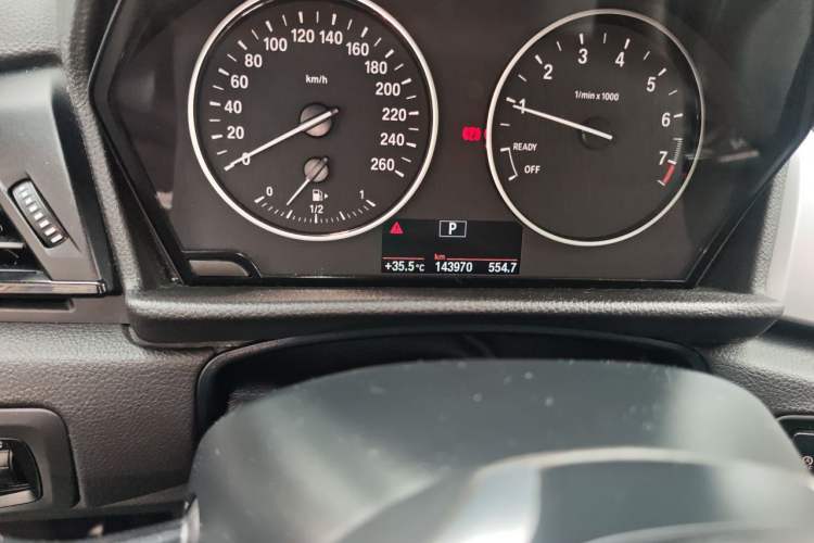 Used BMW 2 Series Active Tourer 2015 218i Leading Model Odometer Close Up