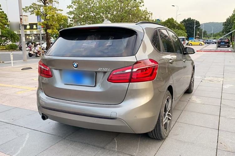 Used BMW 2 Series Active Tourer 2015 218i Sports Design Package Exterior 4