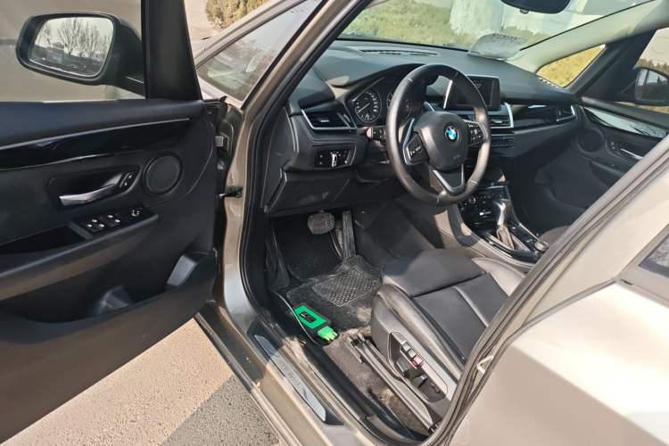 Used BMW 2 Series Active Tourer 2015 218i Sports Design Package Driver Seat