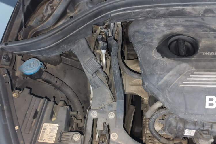 Used BMW 2 Series Active Tourer 2015 218i Leading Model Engine Bay Right