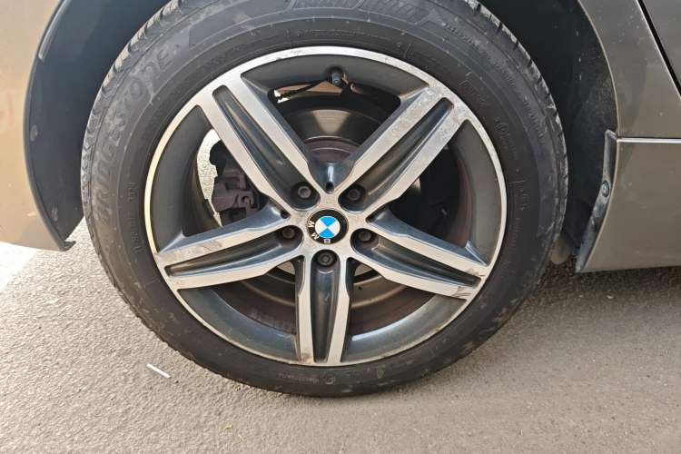 Used BMW 2 Series Active Tourer 2015 218i Sports Design Package Exterior 5