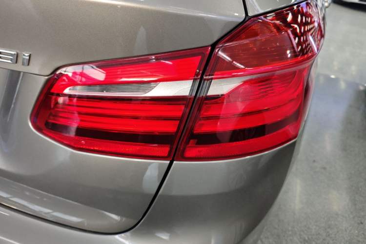 Used BMW 2 Series Active Tourer 2015 218i Leading Model Exterior 6