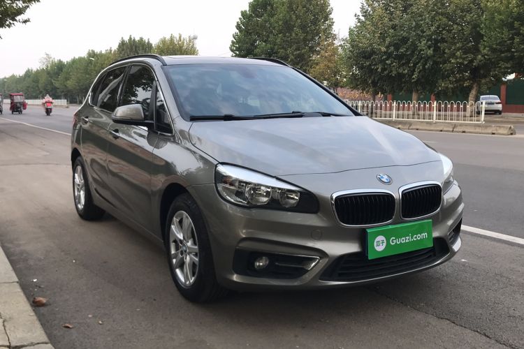 Used BMW 2 Series Active Tourer 2015 218i Leading Model Front Right 45 Deg