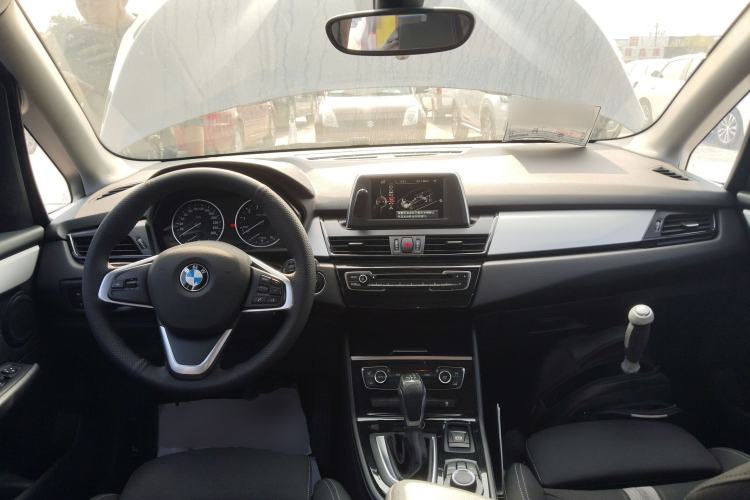 Used BMW 2 Series Active Tourer 2015 218i Leading Model Interior 2