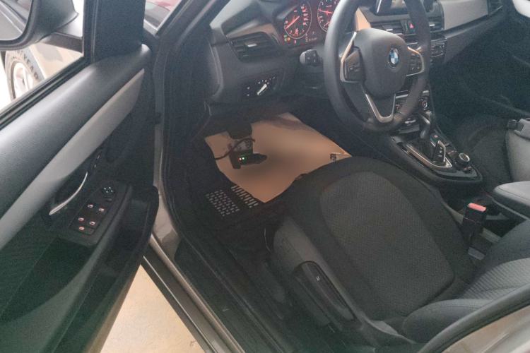 Used BMW 2 Series Active Tourer 2015 218i Leading Model Interior 3