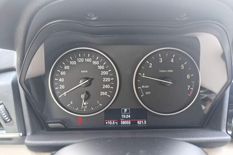 Used BMW 2 Series Active Tourer 2015 218i Leading Model Odometer Close Up