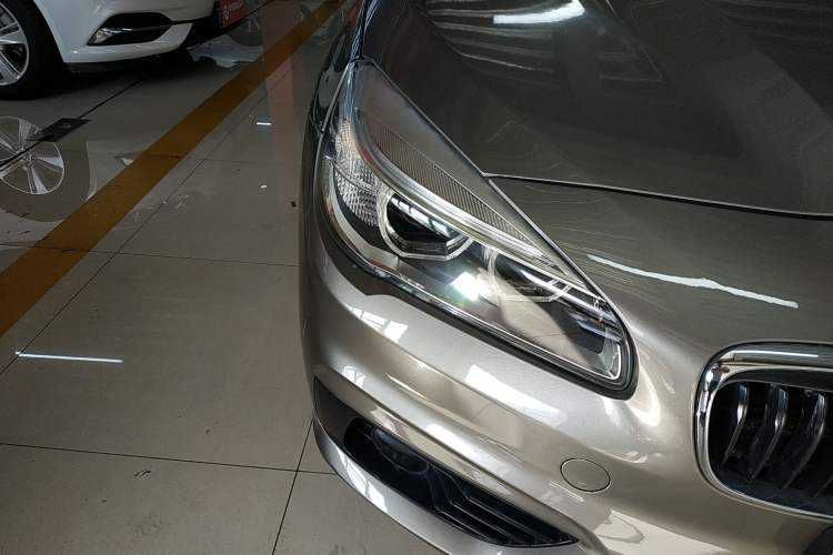 Used BMW 2 Series Active Tourer 2015 218i Sports Design Package Right Front Headlight