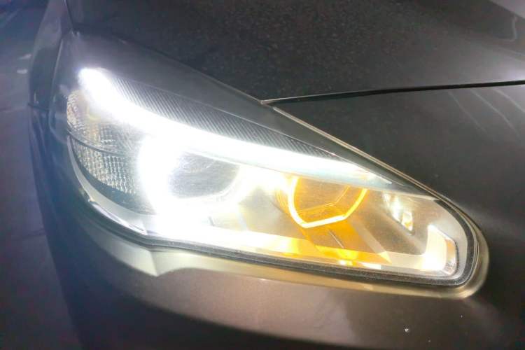 Used BMW 2 Series Active Tourer 2015 218i Sports Design Package Right Front Headlight