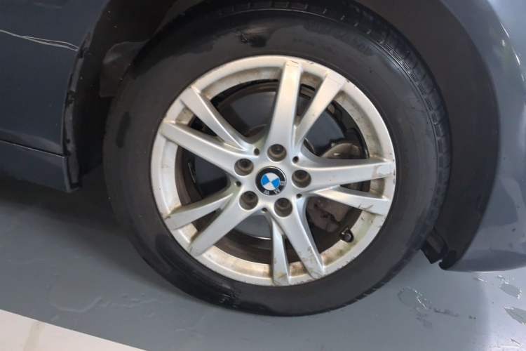 Used BMW 2 Series Active Tourer 2015 218i Leading Model Right Front Wheel Hub