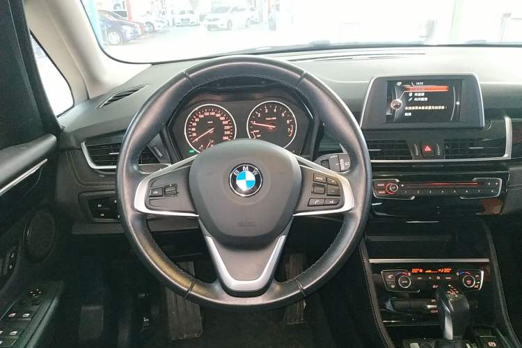 Used BMW 2 Series Active Tourer 2015 218i Sports Design Package Steering Wheel
