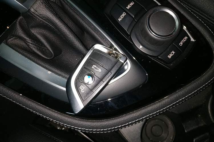 Used BMW 2 Series Active Tourer 2015 218i Sports Design Package Vehicle Key