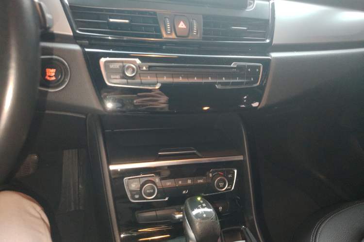 Used BMW 2 Series Active Tourer 2015 218i Leading Model Audio And AC Panel