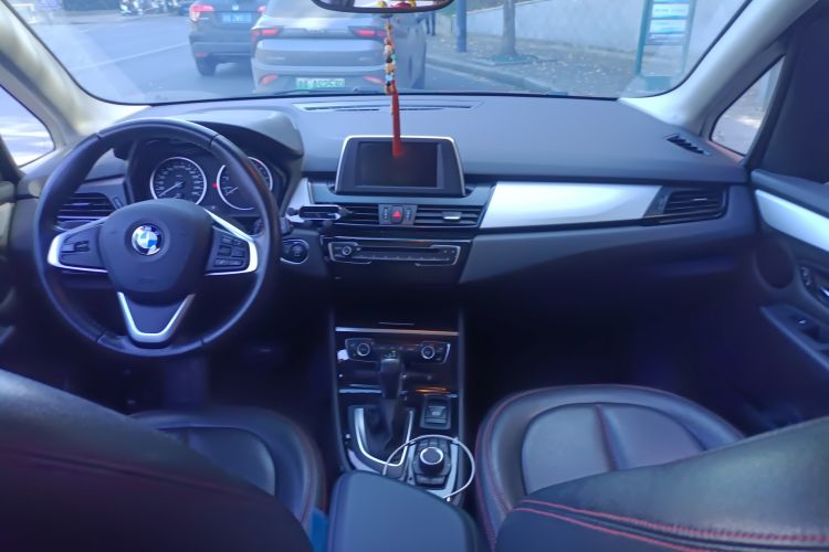 Used BMW 2 Series Active Tourer 2015 218i Leading Model Center Console