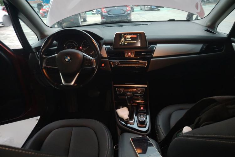 Used BMW 2 Series Active Tourer 2015 218i Leading Model Center Console