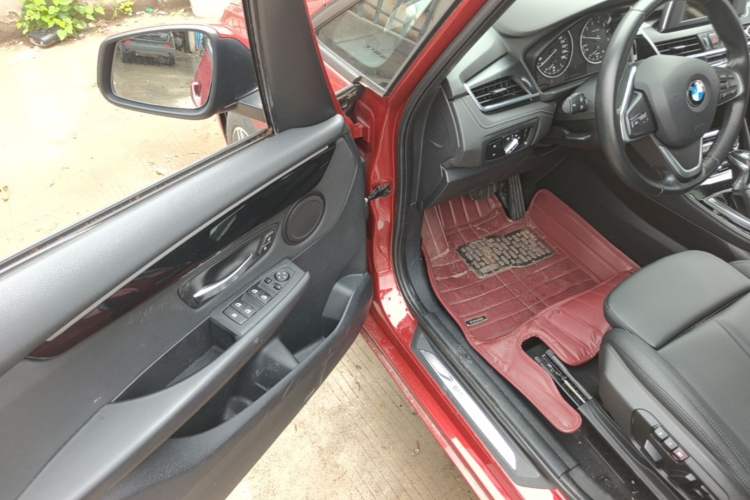 Used BMW 2 Series Active Tourer 2015 218i Sports Design Package Driver Seat