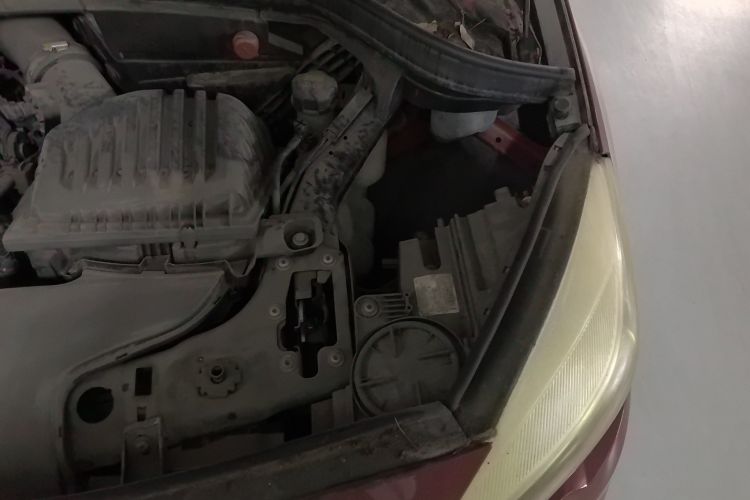 Used BMW 2 Series Active Tourer 2015 218i Leading Model Engine Bay Left