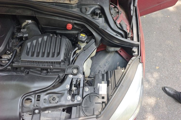 Used BMW 2 Series Active Tourer 2015 218i Leading Model Engine Bay Left