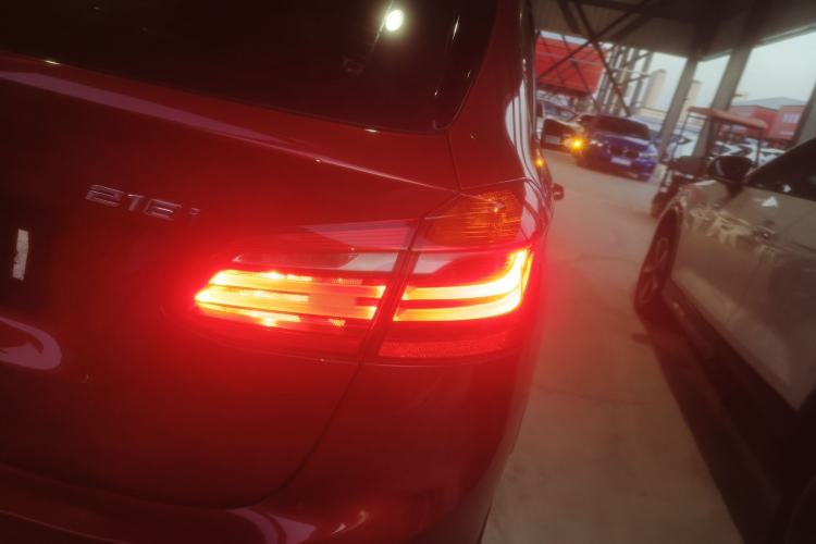 Used BMW 2 Series Active Tourer 2015 218i Leading Model Exterior 6
