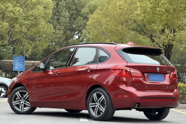 Used BMW 2 Series Active Tourer 2015 218i Sports Design Package Exterior 8