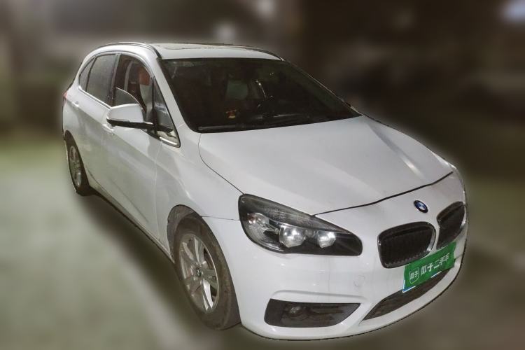 Used BMW 2 Series Active Tourer 2015 218i Leading Model Front Right 45 Deg