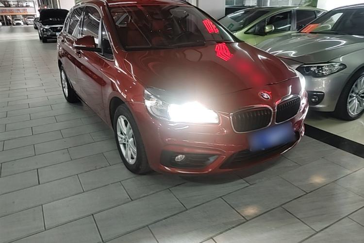 Used BMW 2 Series Active Tourer 2015 218i Leading Model Front Right 45 Deg