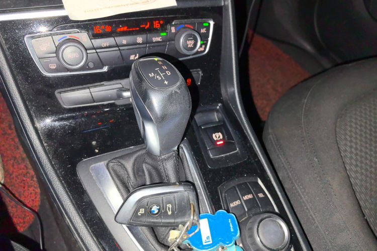 Used BMW 2 Series Active Tourer 2015 218i Leading Model Gear Lever