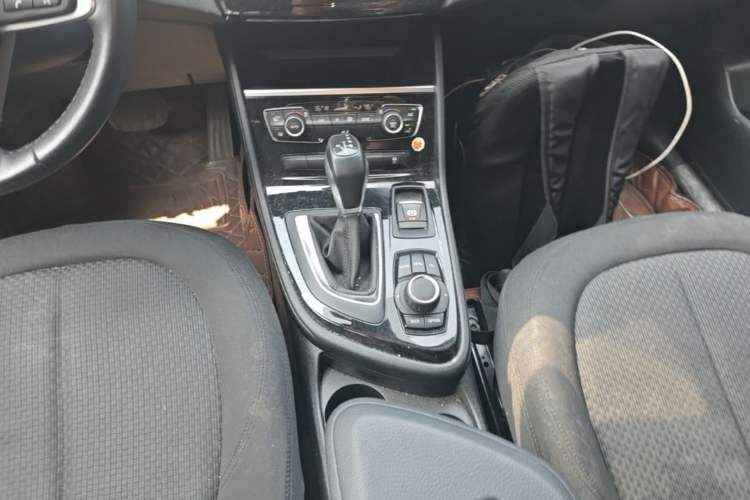 Used BMW 2 Series Active Tourer 2015 218i Leading Model Gear Lever