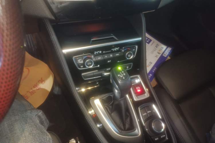 Used BMW 2 Series Active Tourer 2015 218i Leading Model Gear Lever