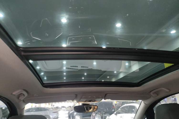 Used BMW 2 Series Active Tourer 2015 218i Sports Design Package Headliner