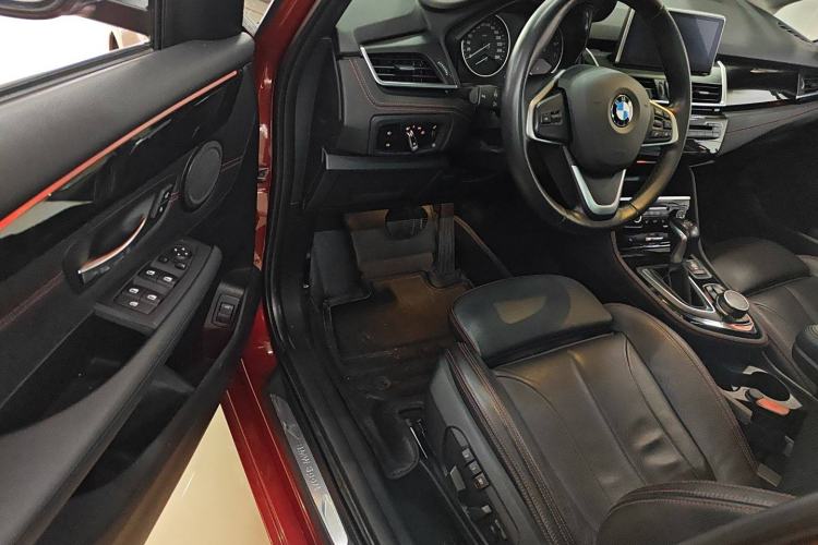 Used BMW 2 Series Active Tourer 2015 218i Sports Design Package Interior 2