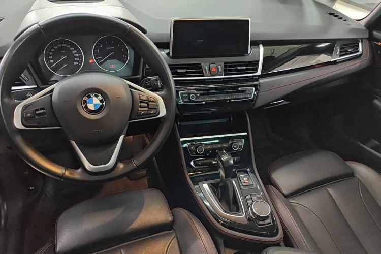 Used BMW 2 Series Active Tourer 2015 218i Sports Design Package Interior 3
