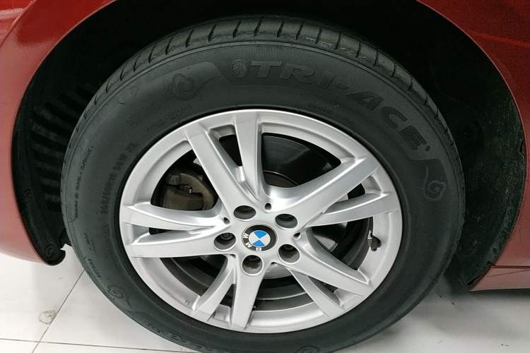 Used BMW 2 Series Active Tourer 2015 218i Leading Model Left Front Wheel Hub